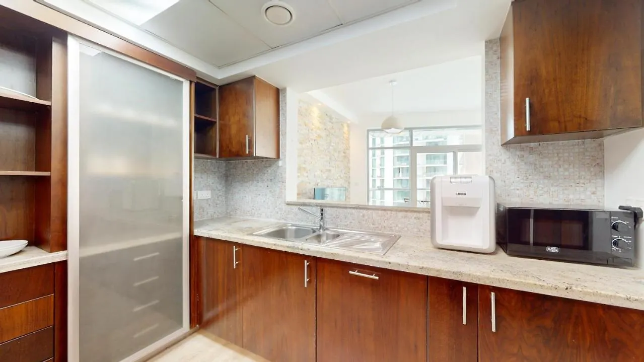Sanibel Tower - One Bedroom With Marina View Dubai Apartment