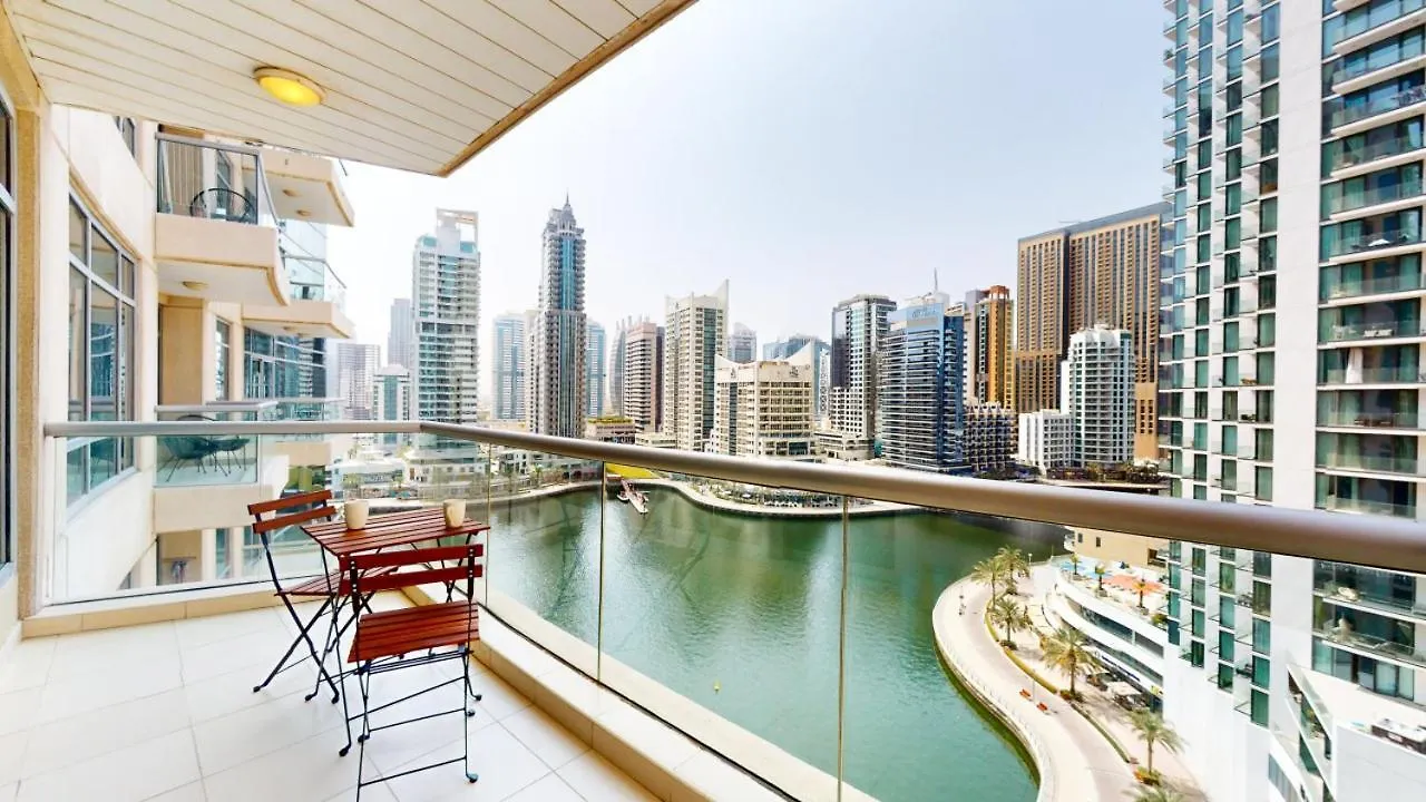 Apartment Sanibel Tower - One Bedroom With Marina View Dubai